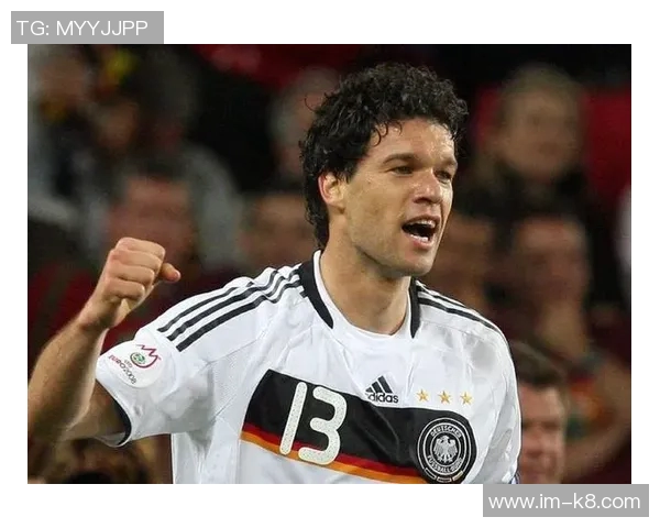 巴拉克称卡尔已超越纳帅备选年轻球员具备世界杯竞争力 巴拉克称卡尔已超越纳帅备选年轻球员具备世界杯竞争力