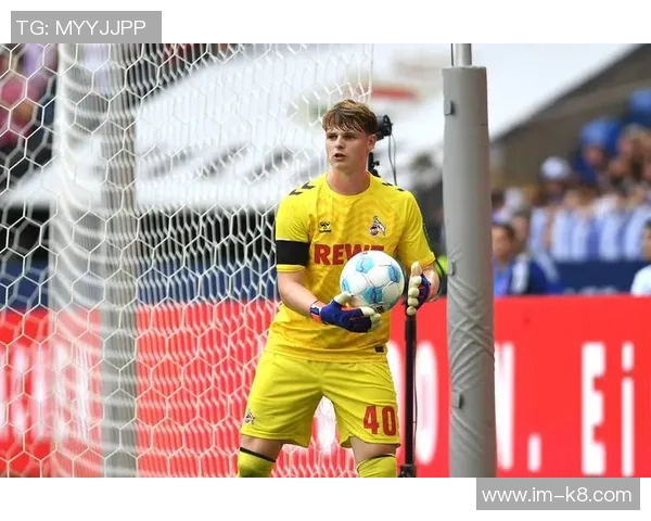 乌尔比希哥哥今夏加盟拜仁担任女足二队门将教练的最新消息